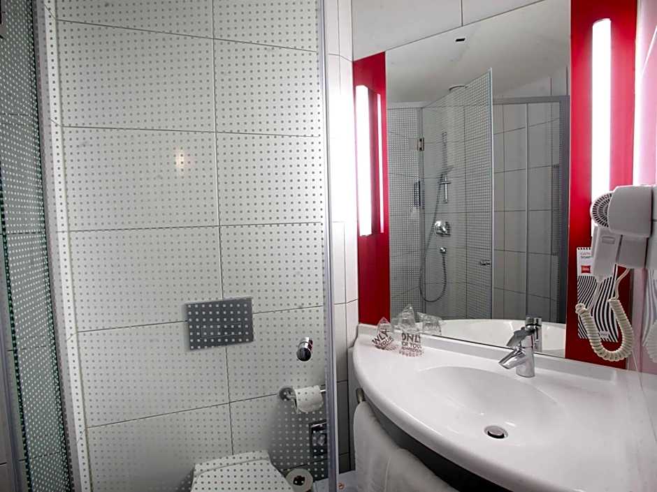 Ibis Skopje City Center