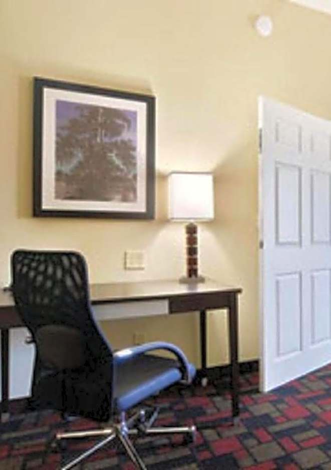 Wingate By Wyndham Lake Charles Casino Area