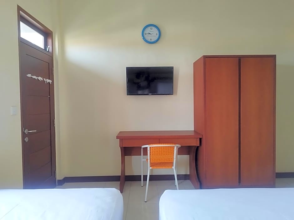 Adi Pelita Sari Bali