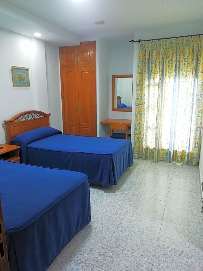 Bayo Lirola Hotel Balisa