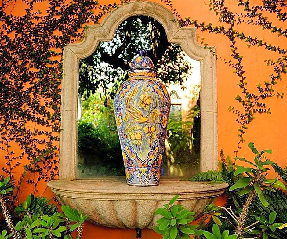 Hacienda del Lago Boutique Hotel