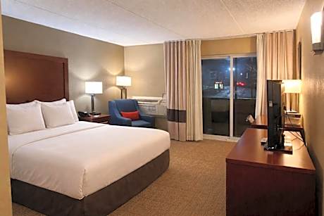 King Room with Balcony