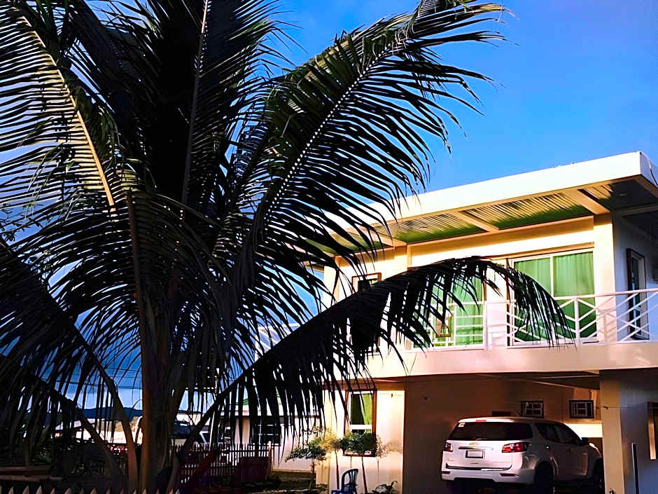 S-E Hotel And Residence