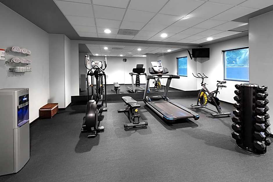 City Express Plus by Marriott Guadalajara Expo