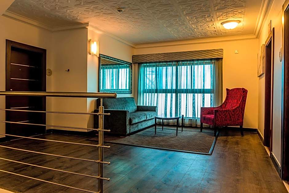 Protea Hotel by Marriott Lagos Kuramo Waters