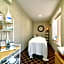 Roosevelt Inn & Suites Saratoga Springs