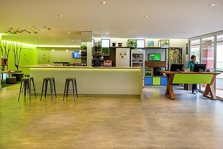 ibis Styles Curitiba Centro Civico