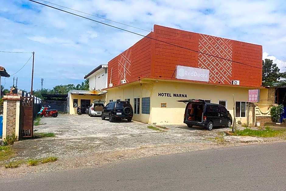 Hotel Warna