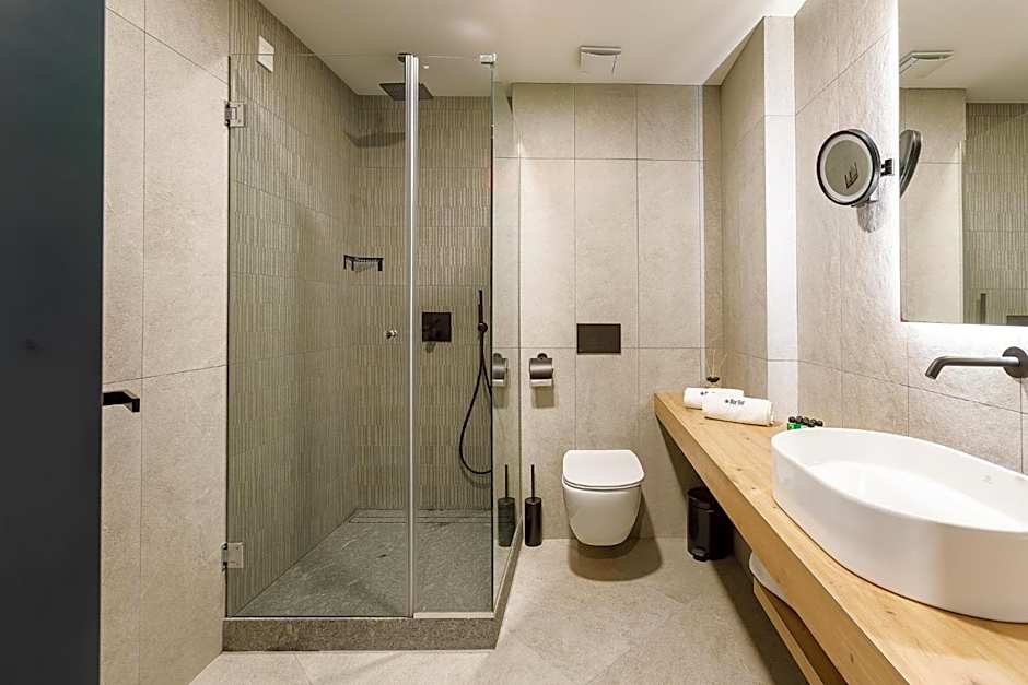 Blue Star Luxury Hotel