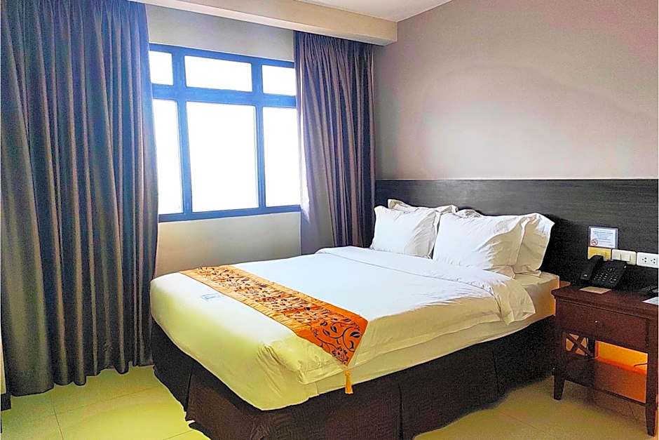 Panorama Summit Hotel