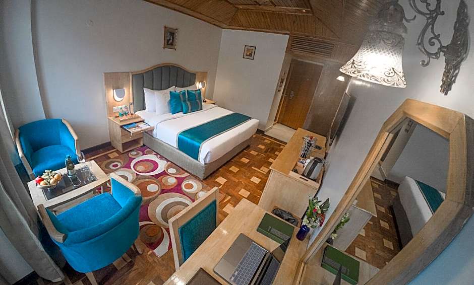 Bravia Hotel Manali Inn