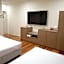 The Australian Hotel Motel