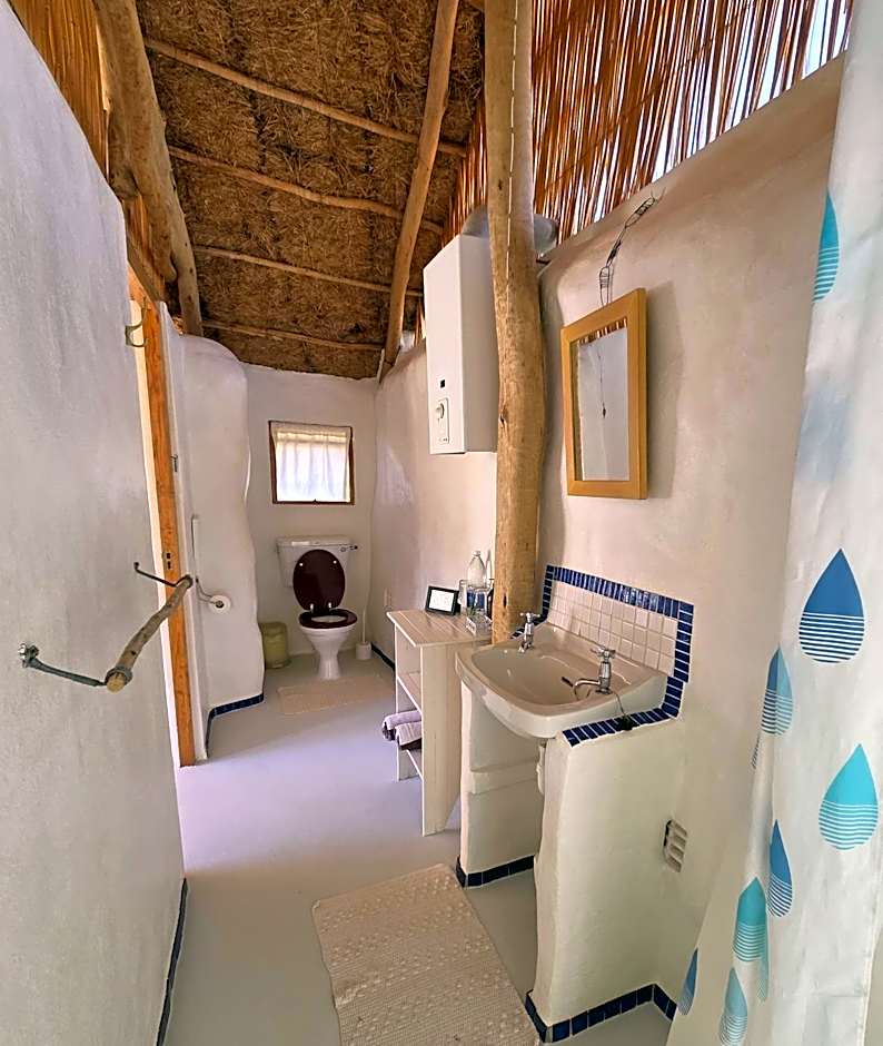 Oudrif Strawbale Retreat