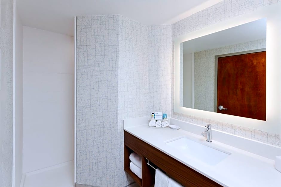 Holiday Inn Express Hotel & Suites Montgomery Boyd-Cooper Parkway By IHG