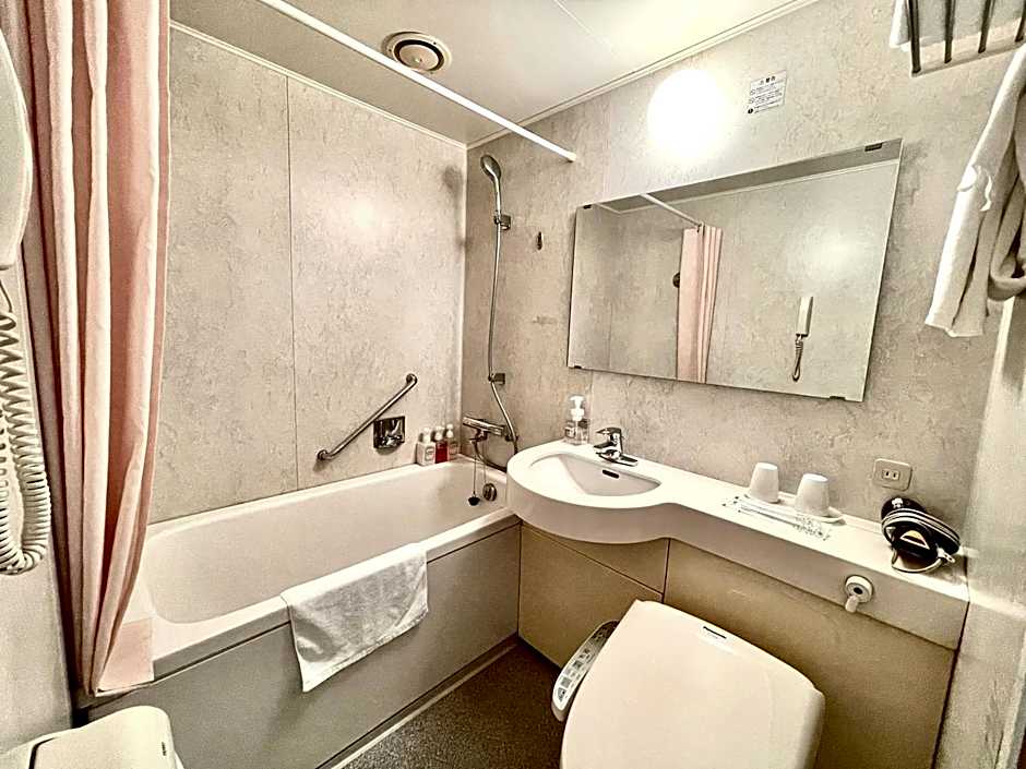 Kanku Izumiotsu Washington Hotel