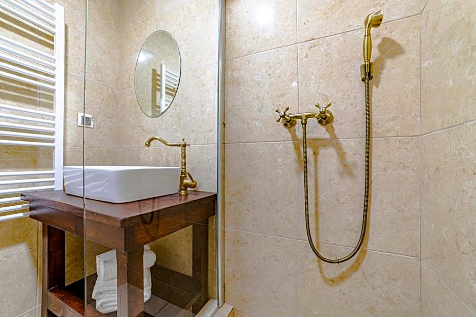 Yael Luxury Apartments 3