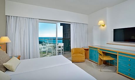 Sol Side Sea View Room