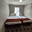 The Burgundy Inn Hotel and Apartments