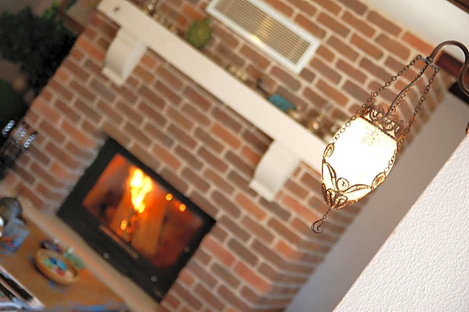 Beyaz Ev Agva - Adult only +15