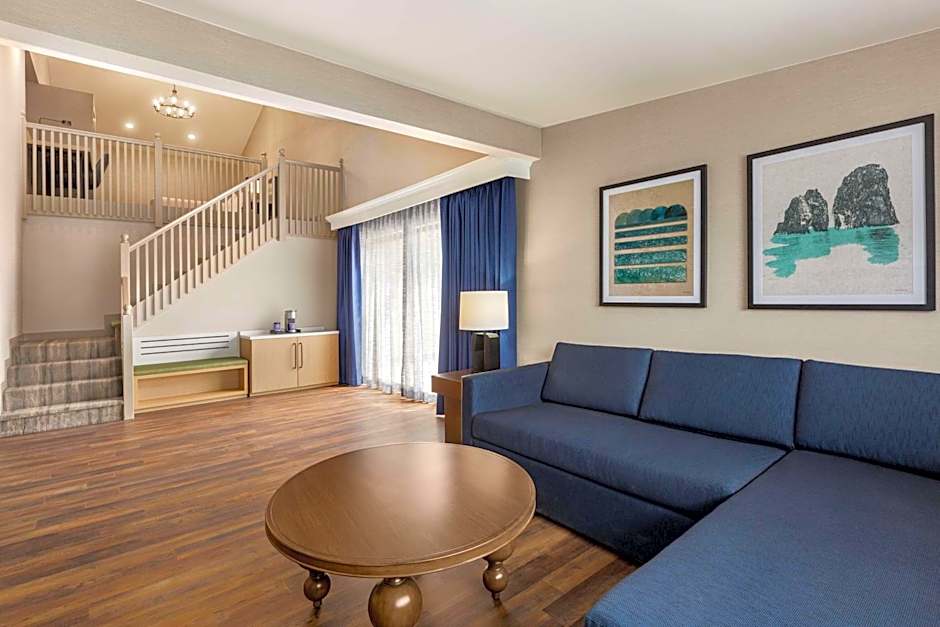 Hilton Garden Inn Monterey