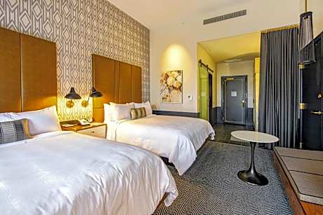 Double Queen Room