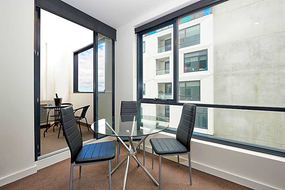 Melbourne Knox Central Apartment Hotel Official