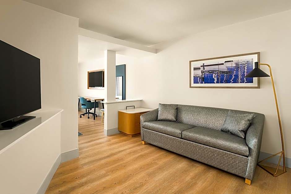Fairfield Inn & Suites by Marriott Jacksonville Butler Boulevard