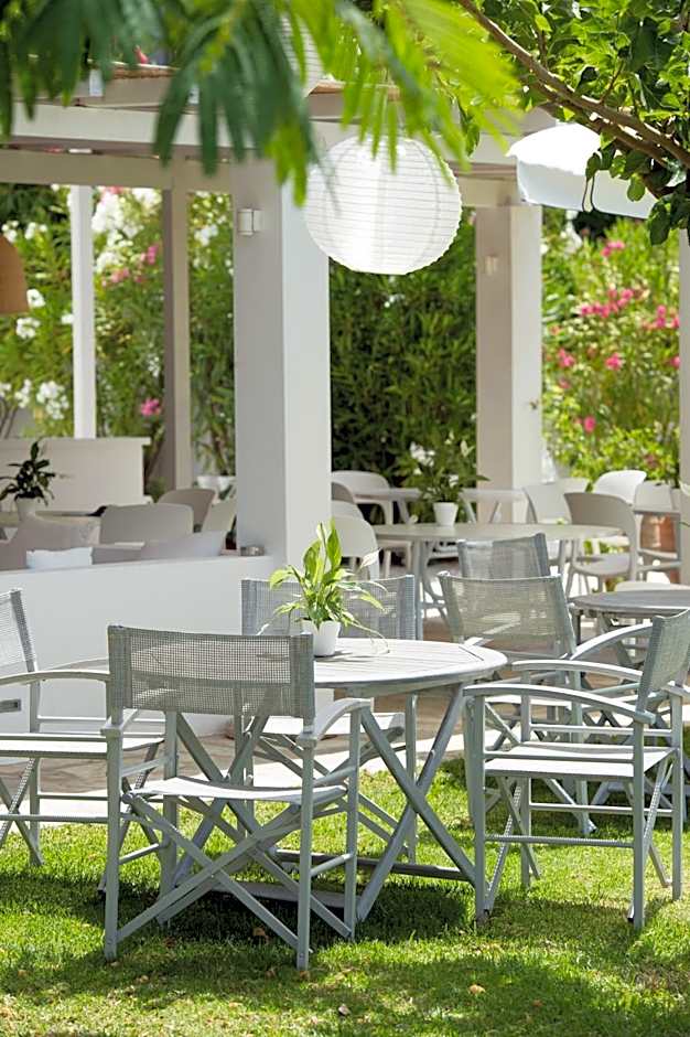 Skiathos Holidays Suites & Villas