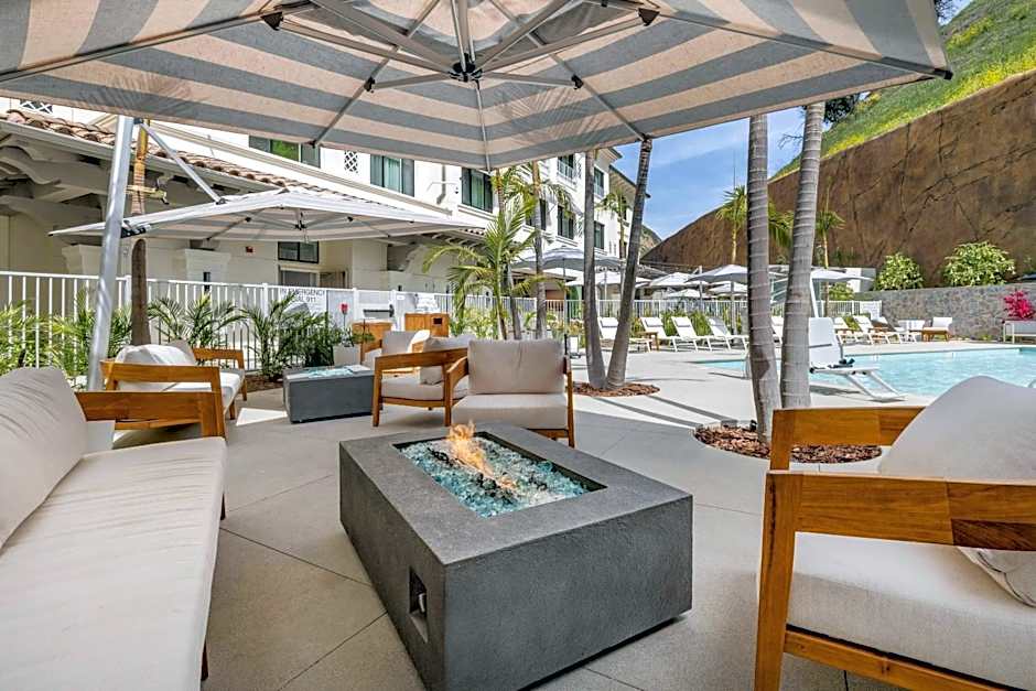 Cambria Hotel Calabasas - Malibu