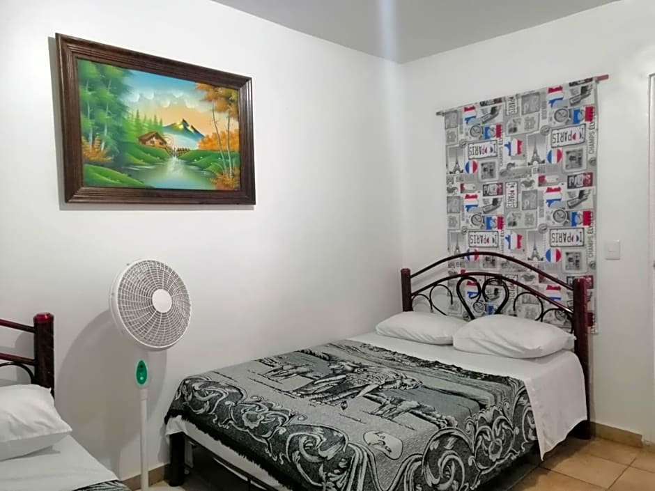 Hostal Maple