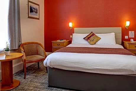 Standard King Room - Non-Smoking