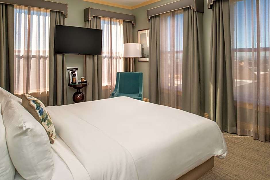 Hotel Shattuck Plaza