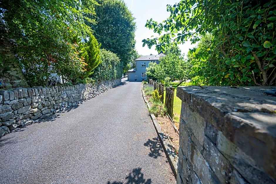 Knockaderry House