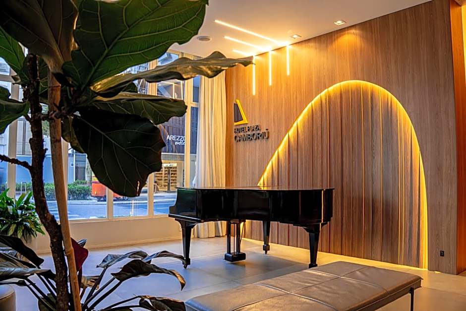 Hotel Plaza Camboriú