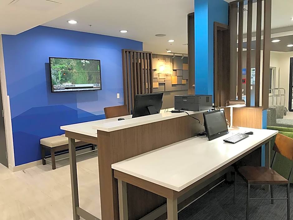 Holiday Inn Express Naples South - I-75 By IHG