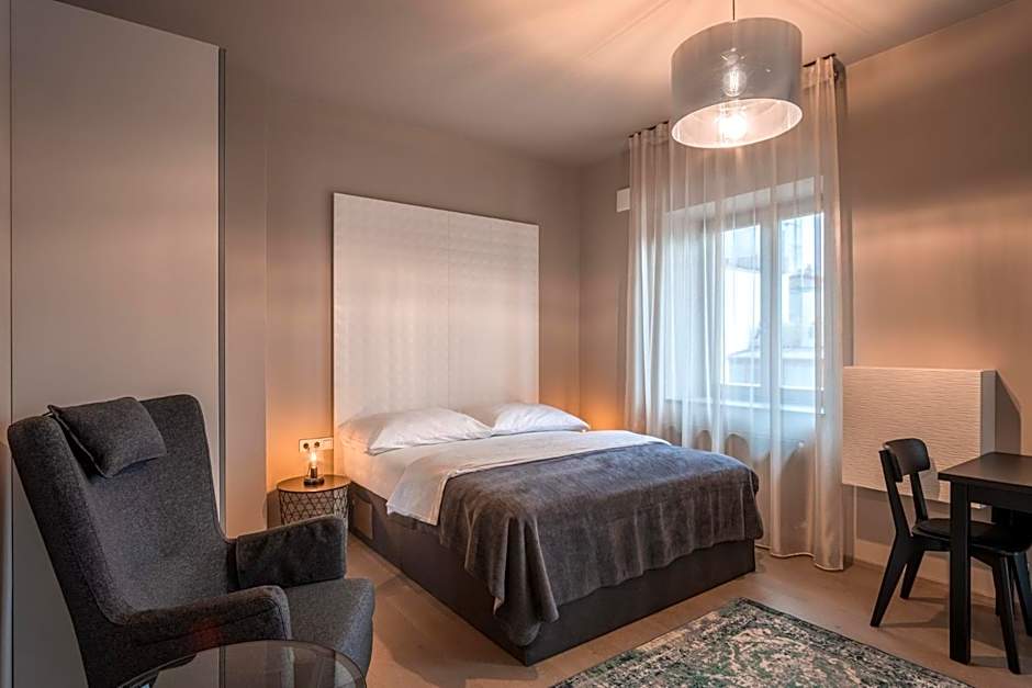 Aparthotel Rimska 14