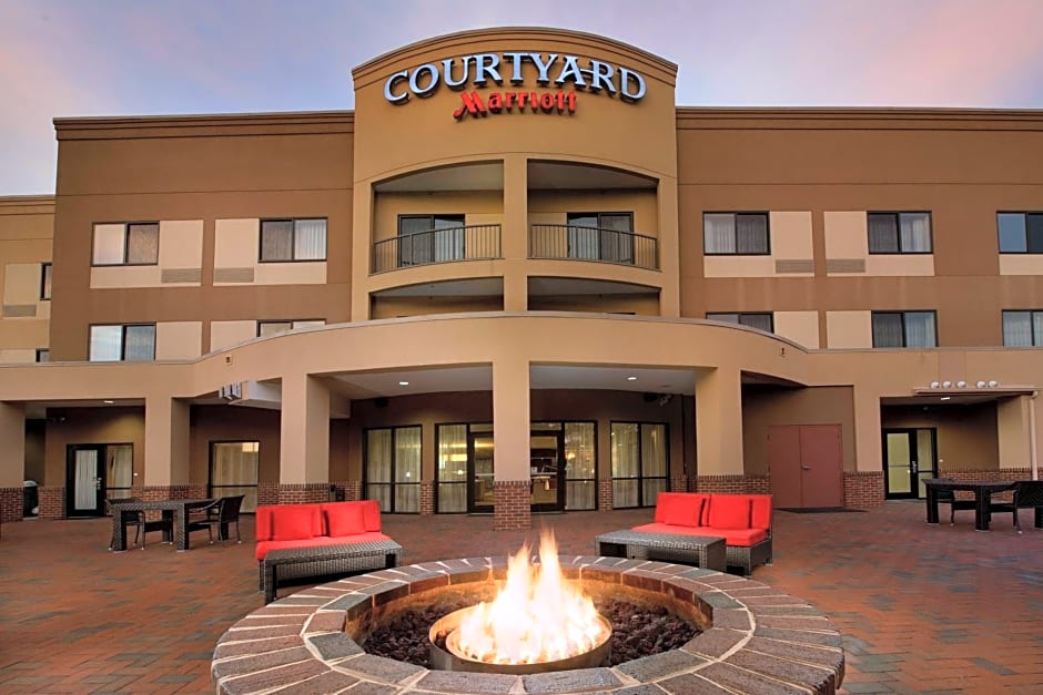 Courtyard by Marriott Waldorf