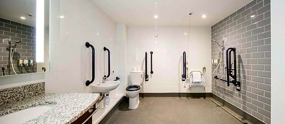 Hampton by Hilton Humberside Airport