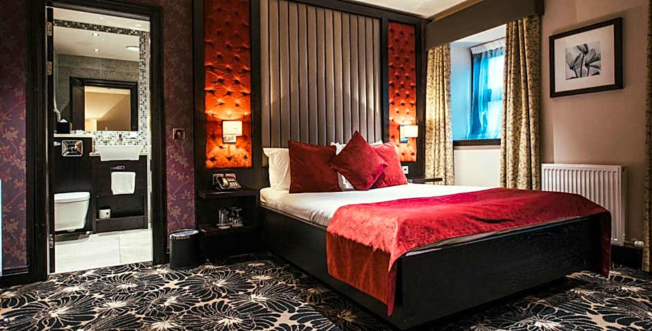 Photo 1 of 4 of Double Room