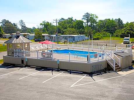 Chincoteague Inn
