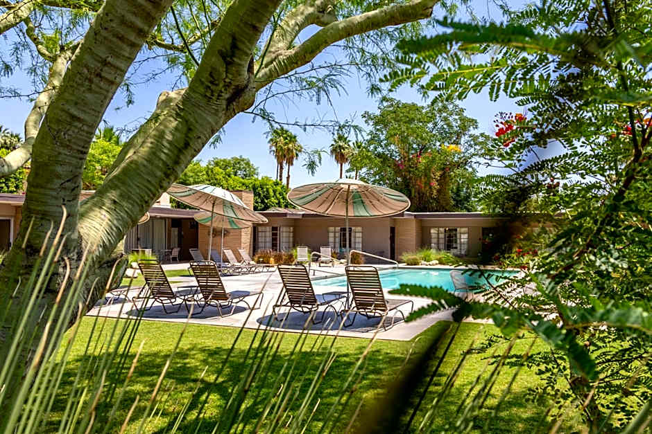 The Hideaway - 21 and Over - A Town & Desert Boutique Hotel