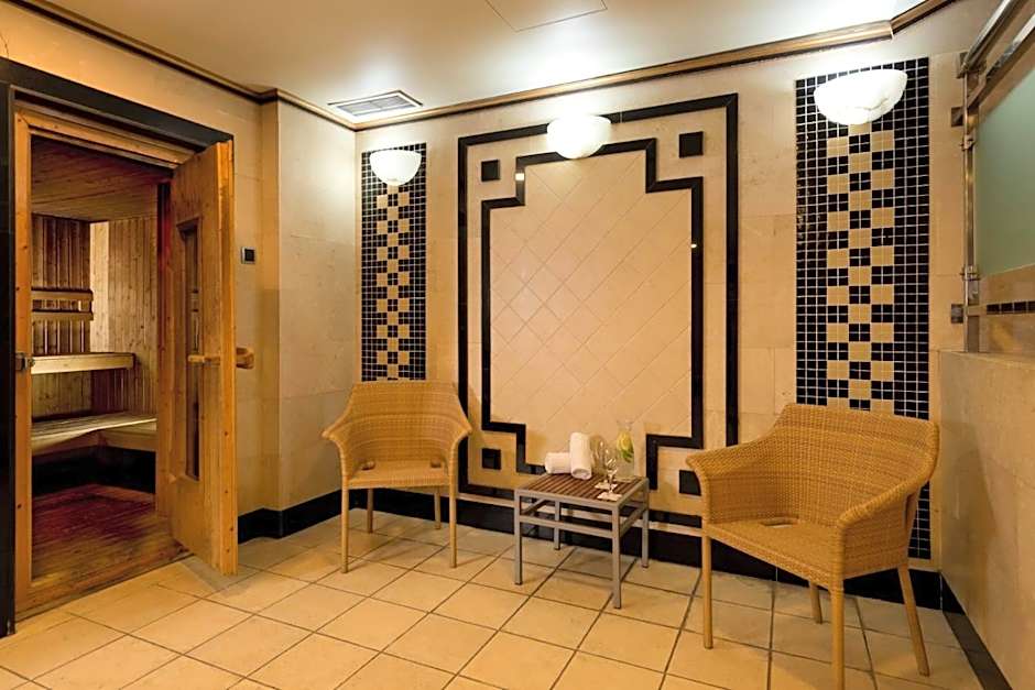 Hotel Sevilla Center