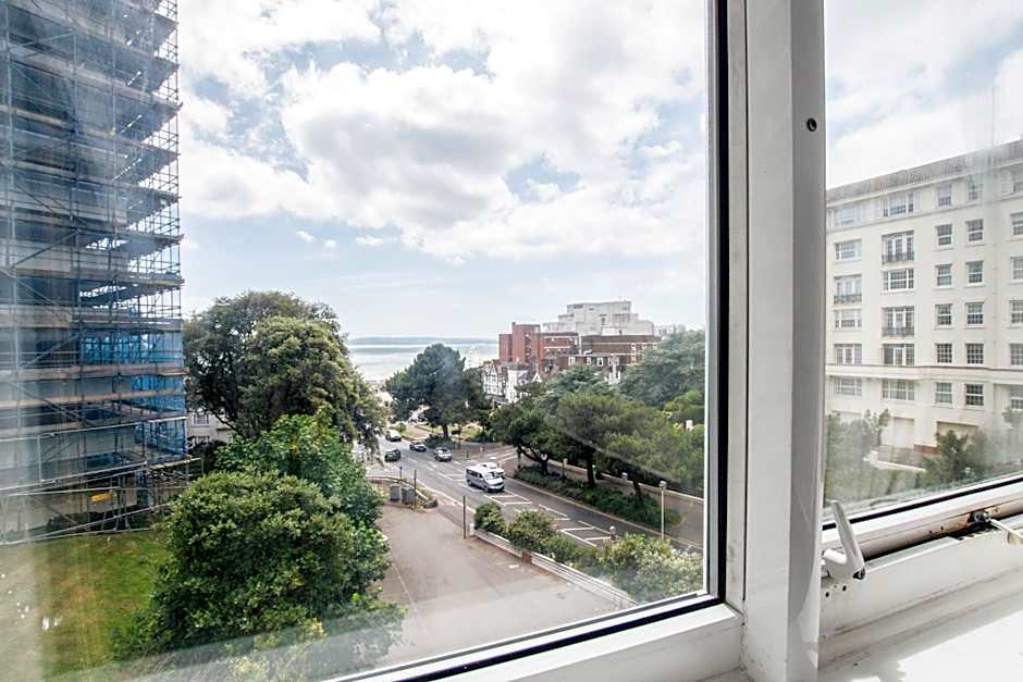 Russel Court Hotel Bournemouth Central