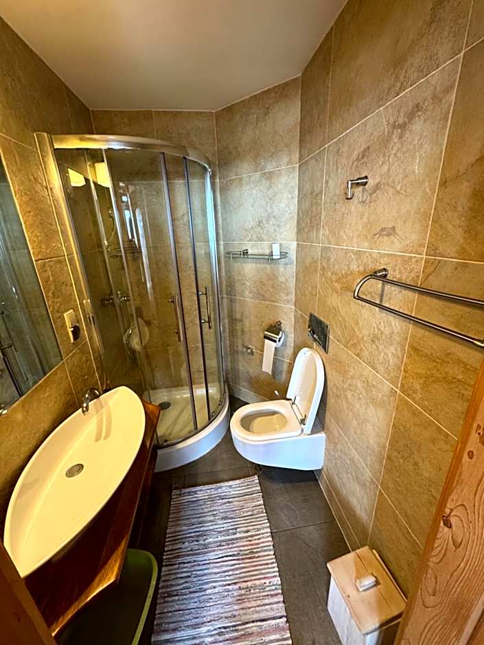 Krynicka Koliba na Jaworzynie Krynickiej