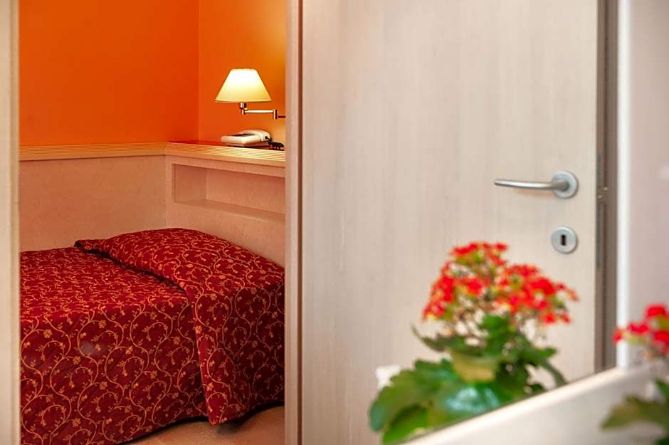 Hotel Mondial