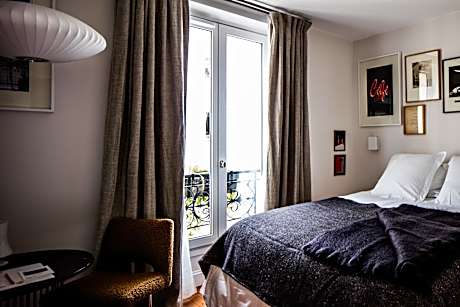 Standard Room "Pigalle 15"