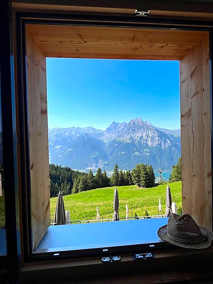 Berggasthaus Eggberge - Boutique Mountain Hotel - Access via Cablecar