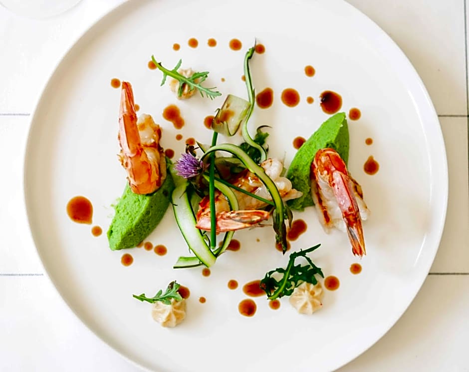 Logis Hôtel La Bastide De Grignan & Restaurant "La Chênaie"