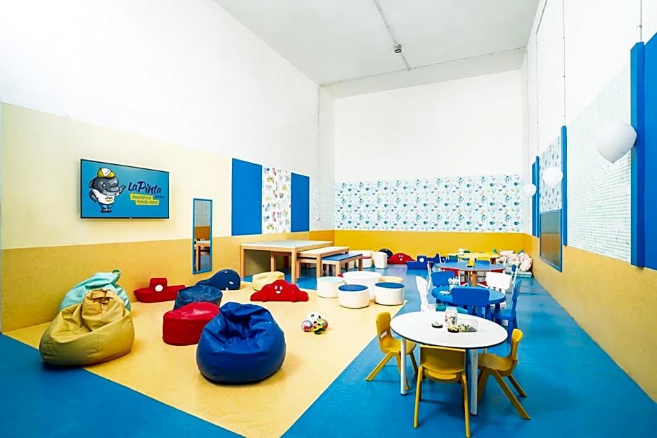 HOVIMA La Pinta Beachfront Family Hotel