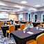 Hilton Garden Inn Milwaukee Northwest Conference Center